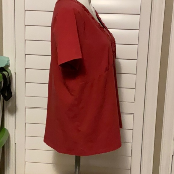 Classic Elements Red Embellished Boxy Blouse - Picture 3 of 9